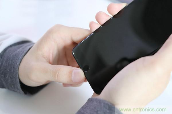 魅族M15拆解：做工精致，壓感Home鍵采用中國(guó)芯