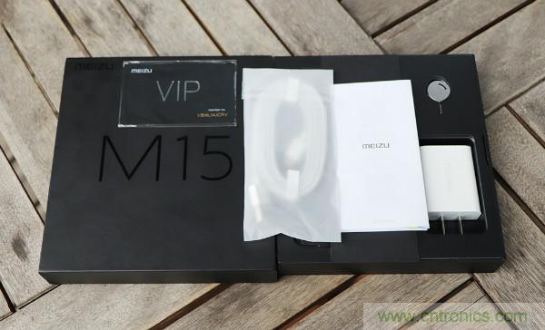 魅族M15拆解：做工精致，壓感Home鍵采用中國(guó)芯