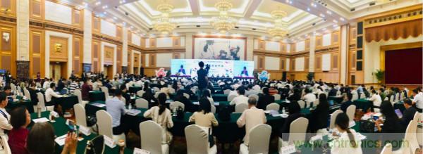 &ldquo;創(chuàng)新驅(qū)動(dòng)發(fā)展，智慧賦能未來(lái)&rdquo;---第七屆中國(guó)電子信息博覽會(huì)深圳新聞發(fā)布會(huì)盛大召開(kāi)