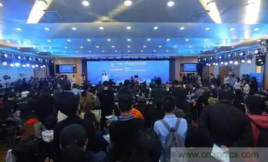 三大運(yùn)營商齊聚福州，5G創(chuàng)新應(yīng)用燃爆數(shù)字中國建設(shè)成果展覽現(xiàn)場