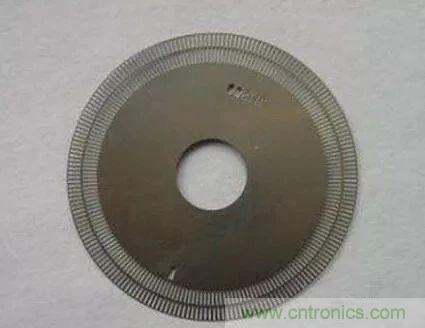 如何用PLC控制實(shí)現(xiàn)編碼器的定位功能？