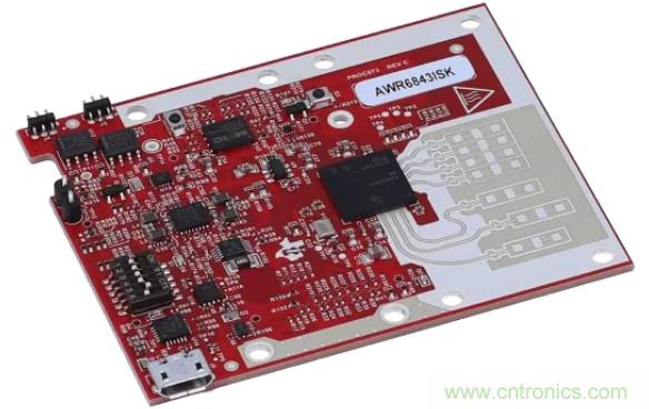 封裝集成天線技術(shù) - 簡化汽車座艙內(nèi)雷達(dá)傳感器設(shè)計(jì)！