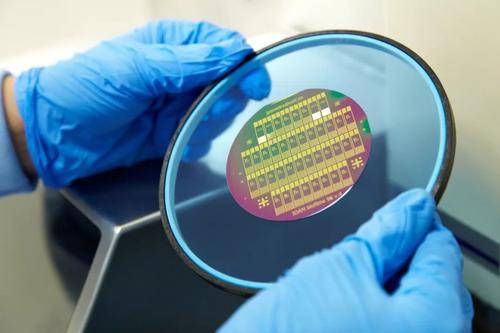 X-FAB與派恩杰達(dá)成長期戰(zhàn)略合作，共同推動全球SiC產(chǎn)業(yè)發(fā)展