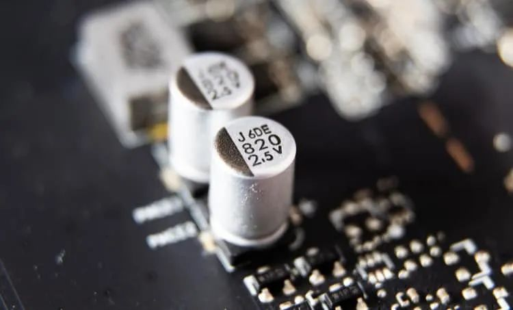 如何確定目標(biāo)阻抗以實(shí)現(xiàn)電源完整性？