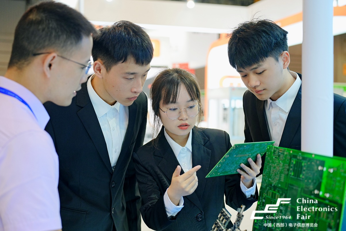 西部電博會(huì)揭秘新質(zhì)生產(chǎn)力，超前劇透亮點(diǎn)，這些展區(qū)不容錯(cuò)過(guò)！