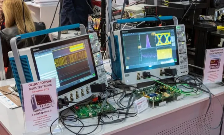 電源分配網(wǎng)絡(luò)的瞬態(tài)電流變化對(duì)直流電源有何影響 電源分配網(wǎng)絡(luò)的瞬態(tài)電流變化對(duì)直流電源有何影響