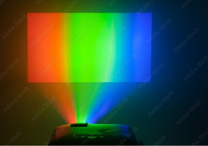 如何在實(shí)時(shí)電機(jī)控制系統(tǒng)中實(shí)現(xiàn)高效、可靠且準(zhǔn)確的驅(qū)動(dòng)