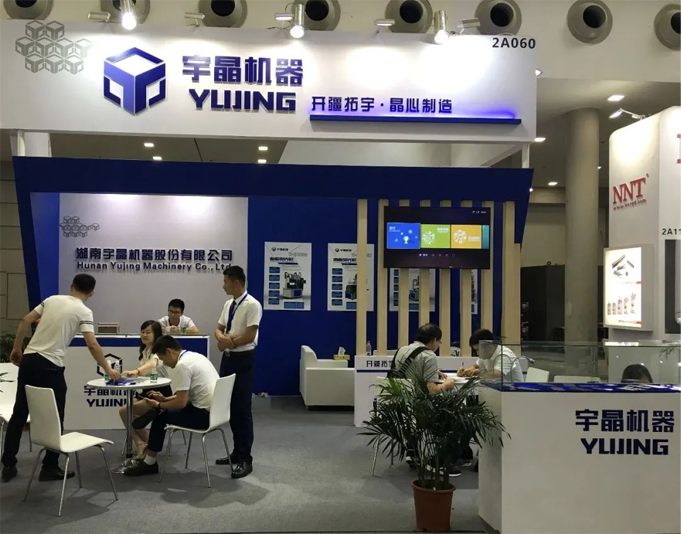 六大展區(qū)聚勢(shì)來(lái)襲，SEMI-e 掀半導(dǎo)體產(chǎn)業(yè)技術(shù)“芯” 浪潮