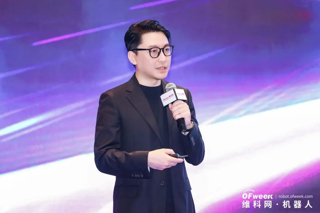 大咖齊聚，智啟新篇 | OFweek 2025（第十四屆）中國(guó)機(jī)器人產(chǎn)業(yè)大會(huì)圓滿收官！